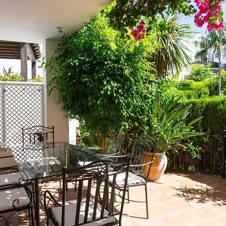 Daire White Pearl Elviria *