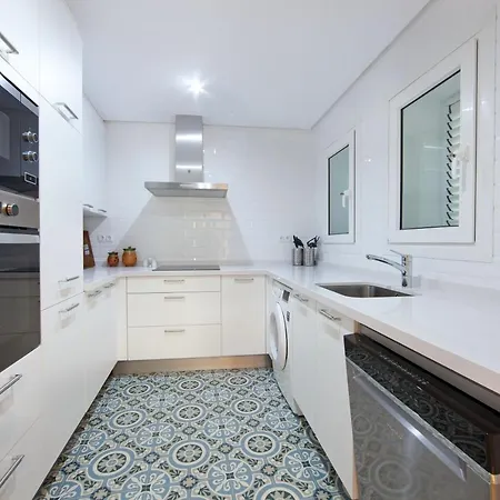 White Pearl Elviria Marbella