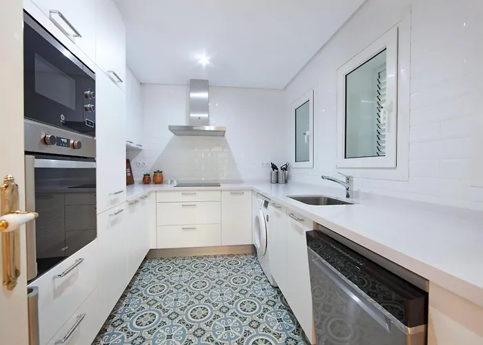 White Pearl Elviria Marbella