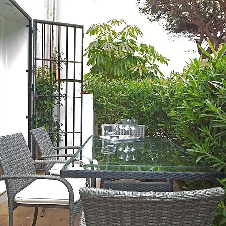 Lägenhet White Pearl Elviria Marbella